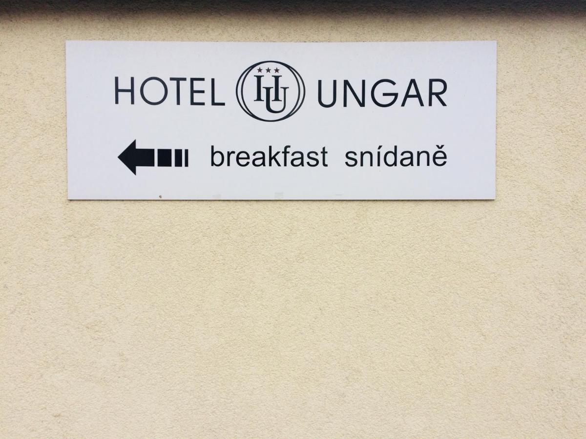 סביטאבי Hotel Ungar מראה חיצוני תמונה
