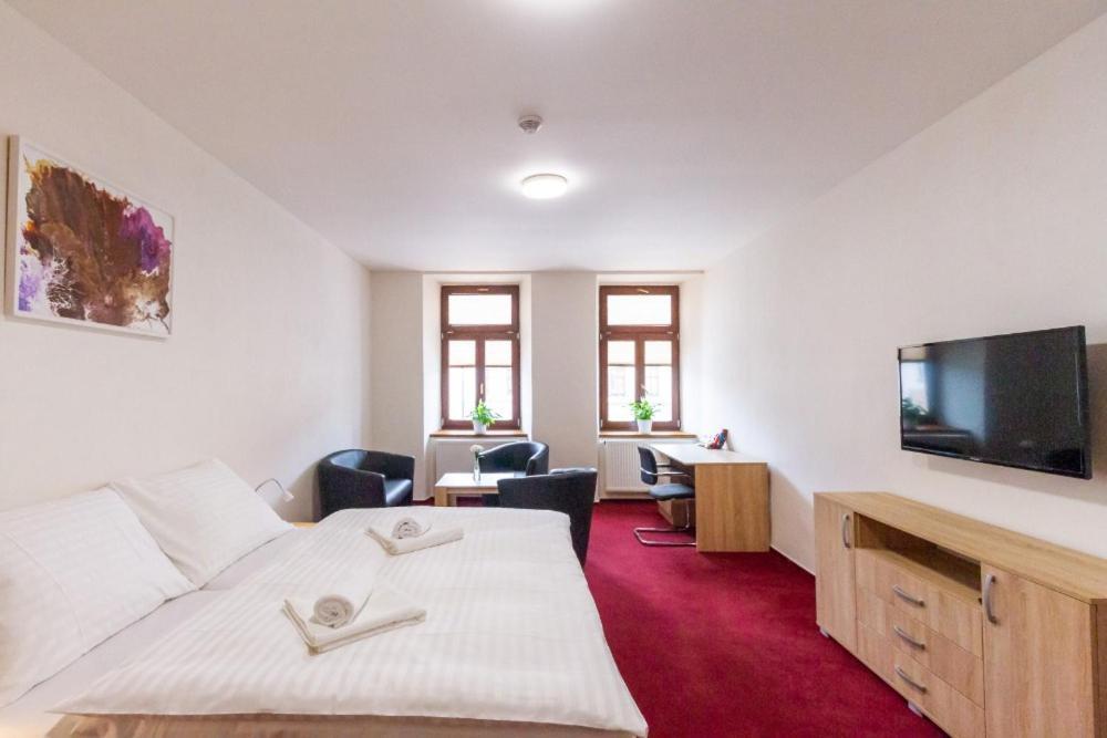 סביטאבי Hotel Ungar מראה חיצוני תמונה