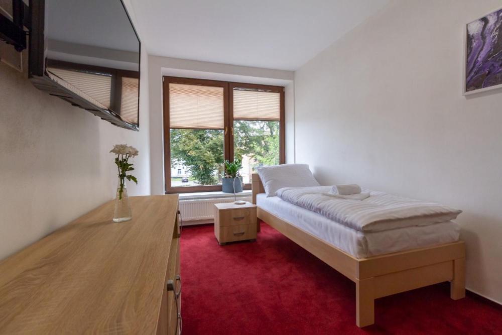סביטאבי Hotel Ungar מראה חיצוני תמונה